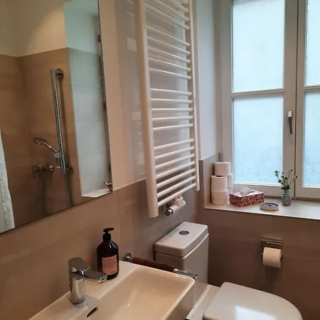 Gemuetliches Nest In Bester Koelner City-wohnlage *