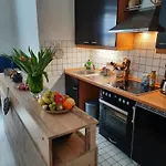 Gemuetliches Nest In Bester Koelner City-wohnlage Кёльн